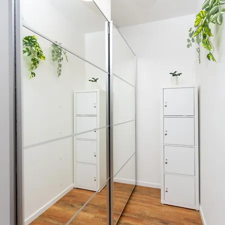 Downtown Cube Apartament