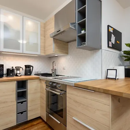 Downtown Cube Boedapest