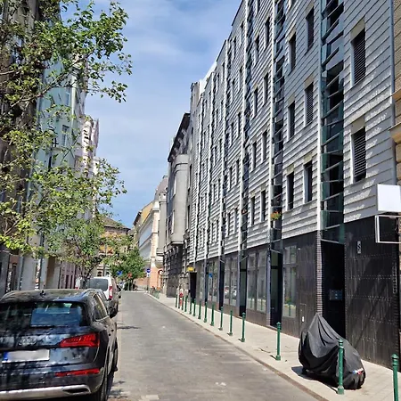 Downtown Cube * Budapeşte